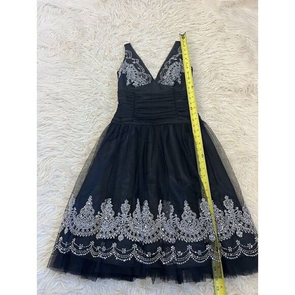 Scott McClintock Vintage Black Beaded Sleeveless Fit & Flare Cocktail Dress Sz 6 - Picture 4 of 12
